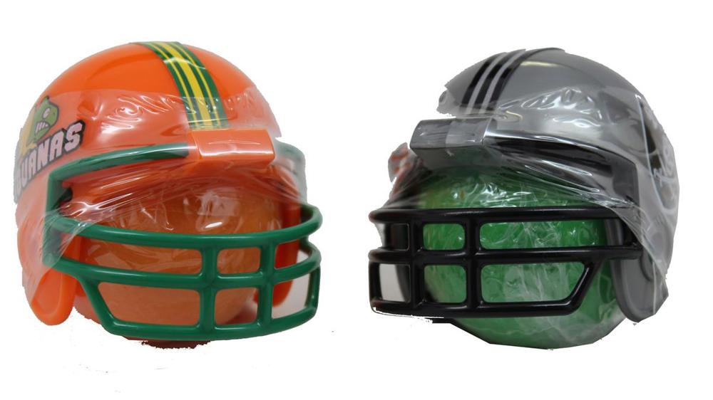 Kidsmania Novelty Touchdown Helmets with 2" Jawbreaker 6/12ct 3.17oz